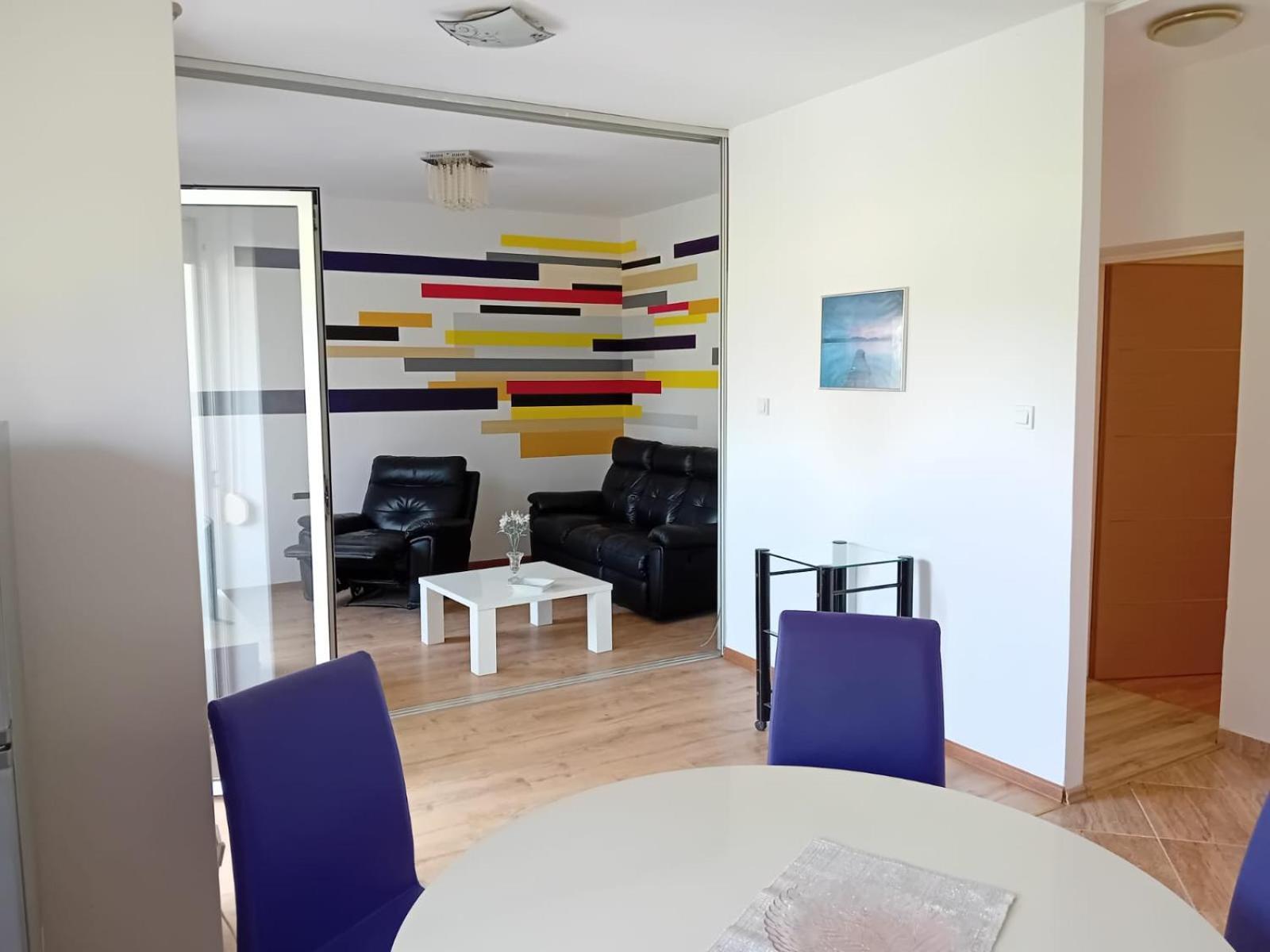 Apartments Toka ペトルチャネ エクステリア 写真
