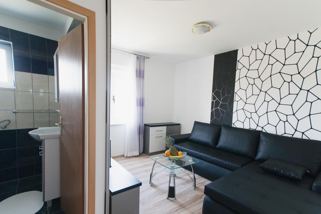 Apartments Toka ペトルチャネ 部屋 写真