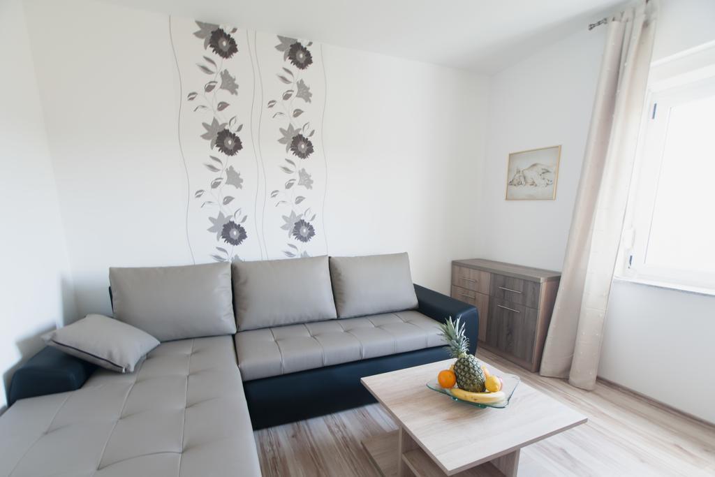 Apartments Toka ペトルチャネ 部屋 写真